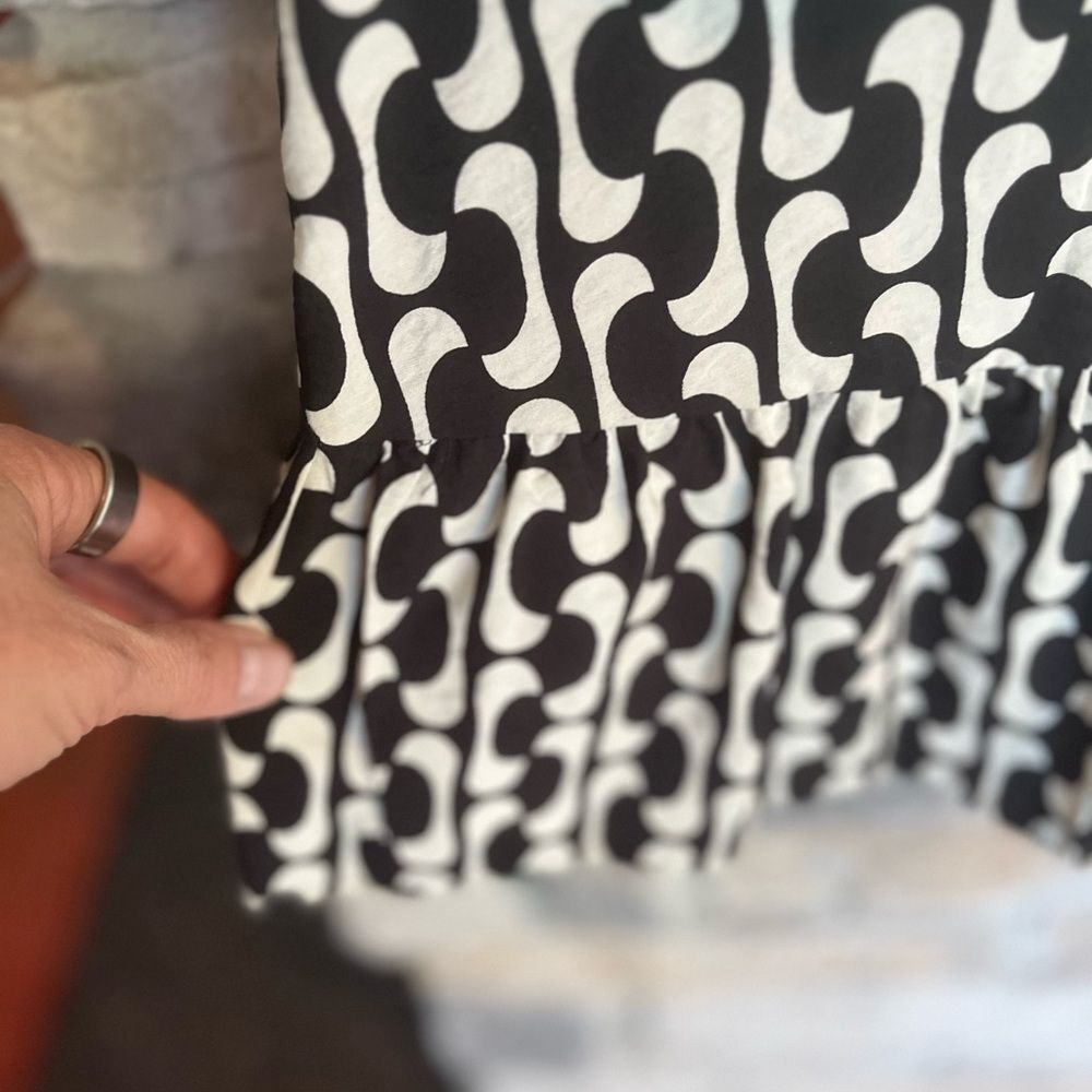 Zara Black and White Ruffle Hem Dress - Picture 3 of 8